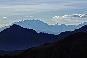 70 Zoom in Monre Rosa e Cervino, con Grignetta-Grignone in primo piano